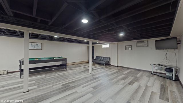 1012 Riverlane Drive, Lake Station, IN 46405