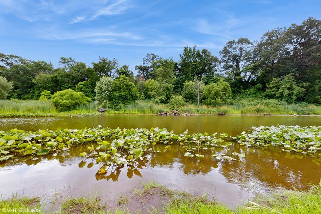 1012 Riverlane Drive, Lake Station, IN 46405