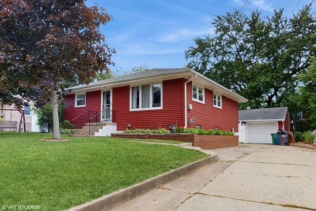 1012 Riverlane Drive, Lake Station, IN 46405
