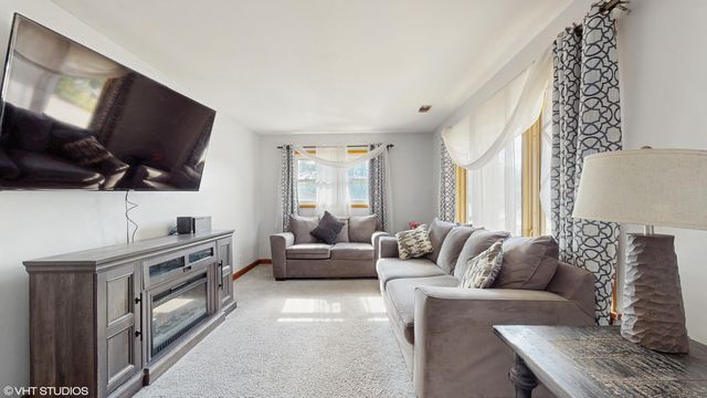 1012 Riverlane Drive, Lake Station, IN 46405