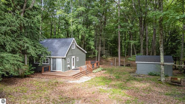 3551 E Cedar Lake Drive, Greenbush, MI 48738