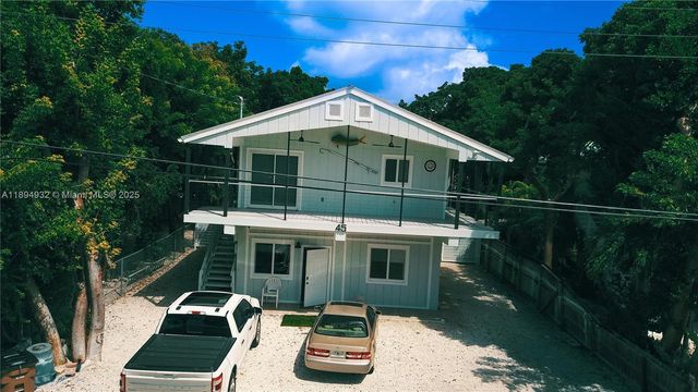 45 Gumbo Limbo Ave 2nd flr, Key Largo, FL 33037