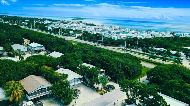 45 Gumbo Limbo Ave 2nd flr, Key Largo, FL 33037