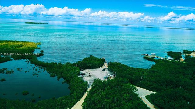 45 Gumbo Limbo Ave 2nd flr, Key Largo, FL 33037