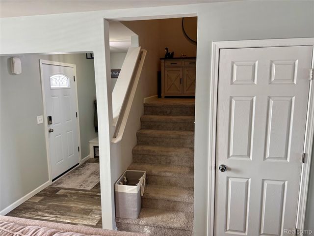 2854 Treymore Street, Lapeer, MI 48446