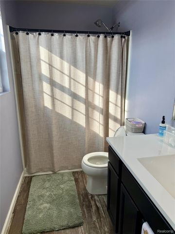 2854 Treymore Street, Lapeer, MI 48446