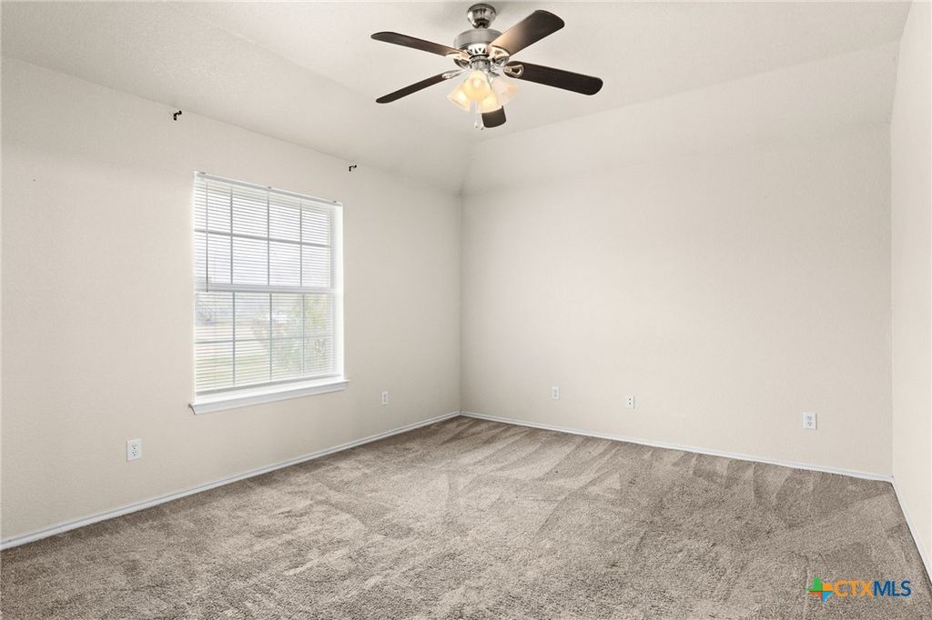 Image 16 of property listing at 3206 Toledo Drive, Killeen, TX 76542