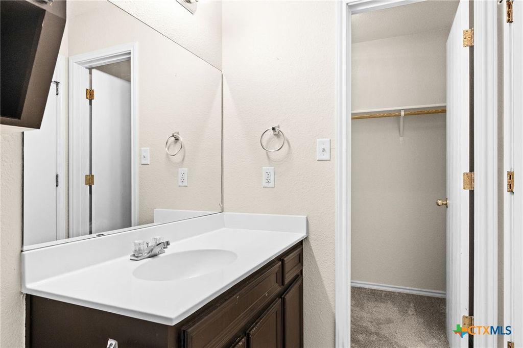 Image 20 of property listing at 3206 Toledo Drive, Killeen, TX 76542