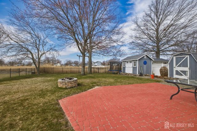 911 Harris Avenue, Union Beach, NJ 07735