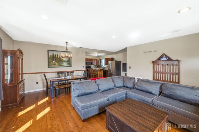911 Harris Avenue, Union Beach, NJ 07735