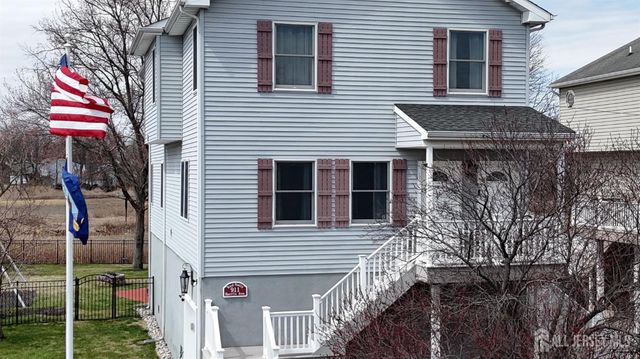 911 Harris Avenue, Union Beach, NJ 07735