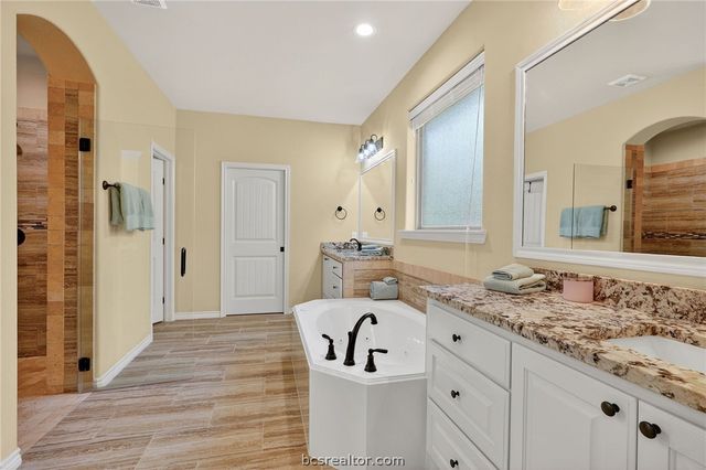 2004 Lexi Lane, Bryan, TX 77807