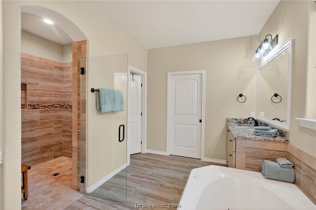 2004 Lexi Lane, Bryan, TX 77807