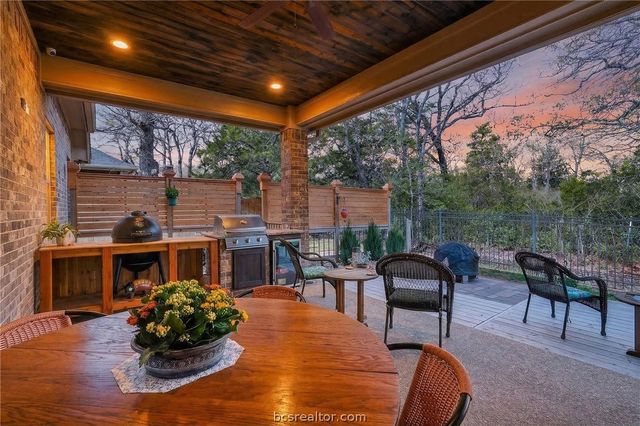 2004 Lexi Lane, Bryan, TX 77807