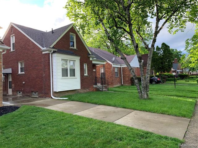 17241 Shaftsbury Avenue, Detroit, MI 48219