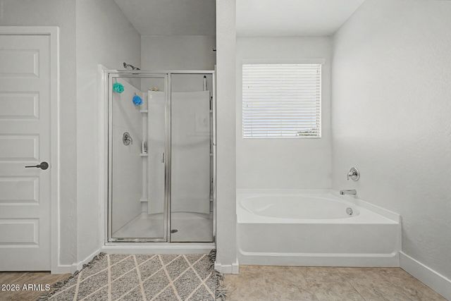 586 W CHAPAWEE Trail, Queen Creek, AZ 85140