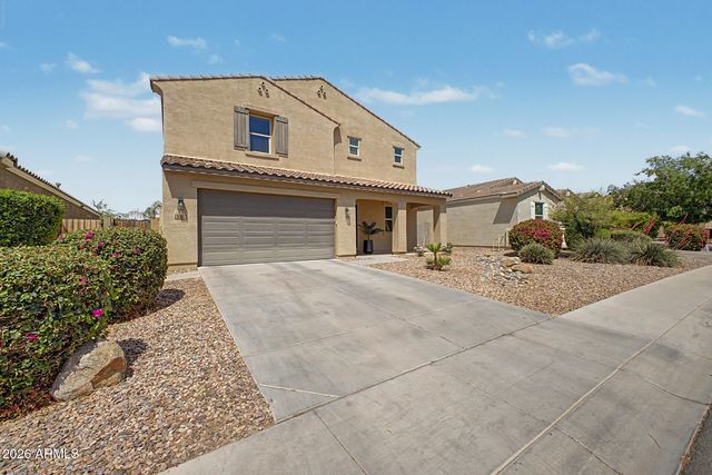 586 W CHAPAWEE Trail, Queen Creek, AZ 85140
