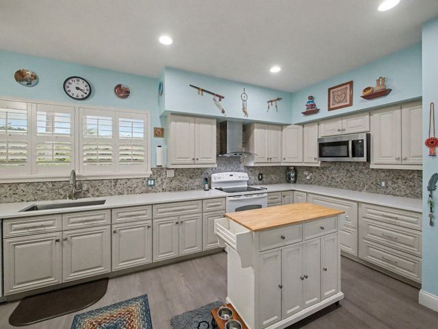 3012 Mainsail Circle, Jupiter, FL 33477