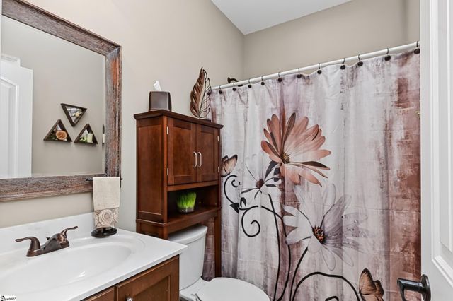 312 Laguna Lane, Simpsonville, SC 29680