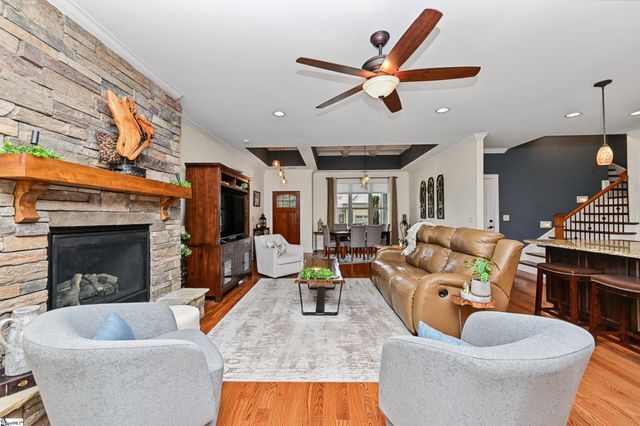 312 Laguna Lane, Simpsonville, SC 29680