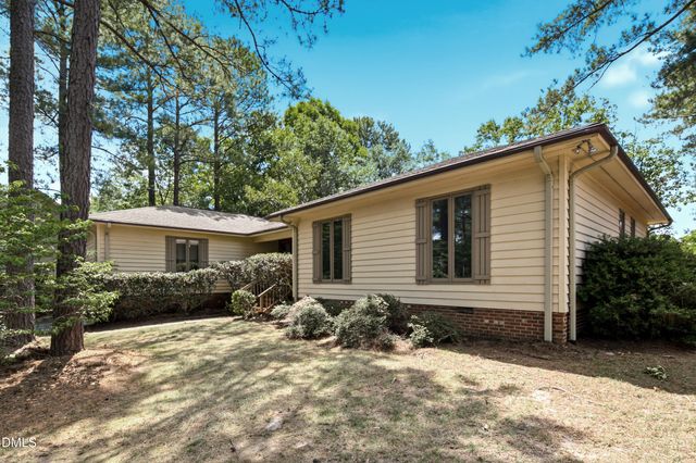 125 Fairway Lane, Sanford, NC 27332