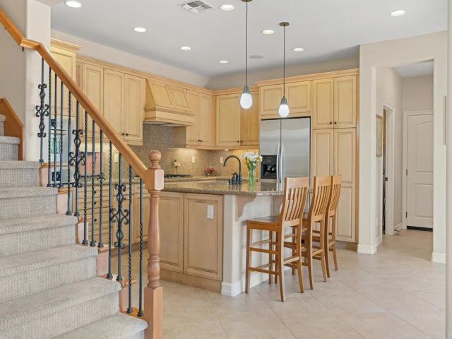 15549 New Park Ter, San Diego, CA 92127