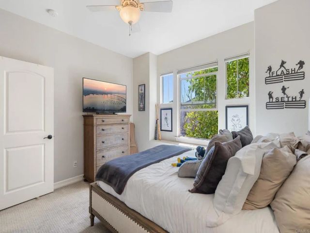 15549 New Park Ter, San Diego, CA 92127