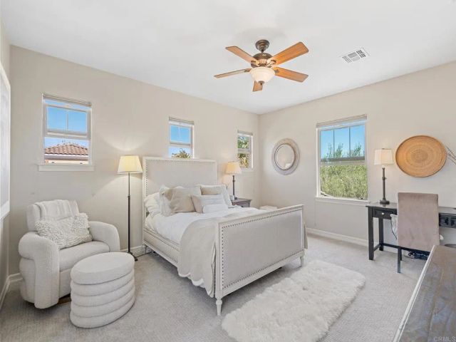 15549 New Park Ter, San Diego, CA 92127