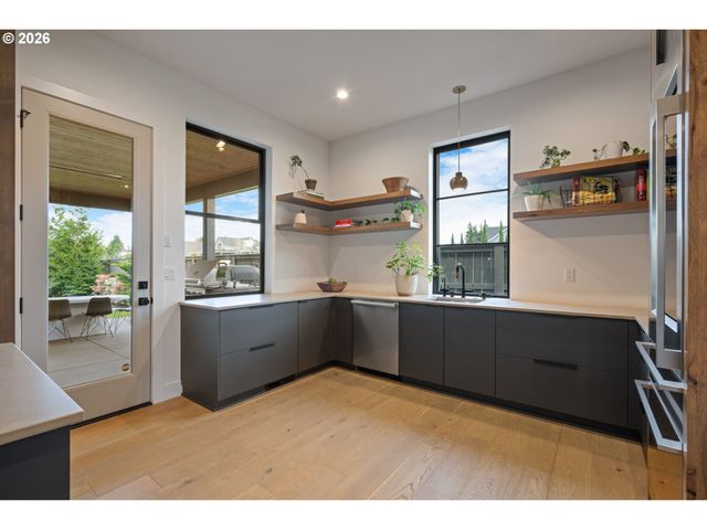 11507 Nw 41ST Ct, Vancouver, WA 98685