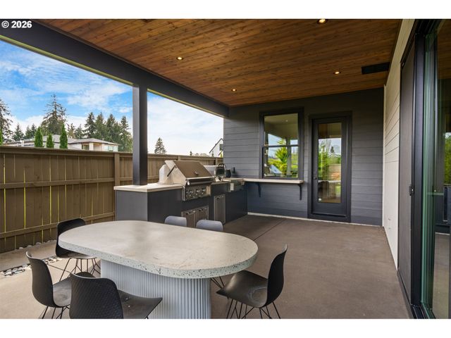 11507 Nw 41ST Ct, Vancouver, WA 98685