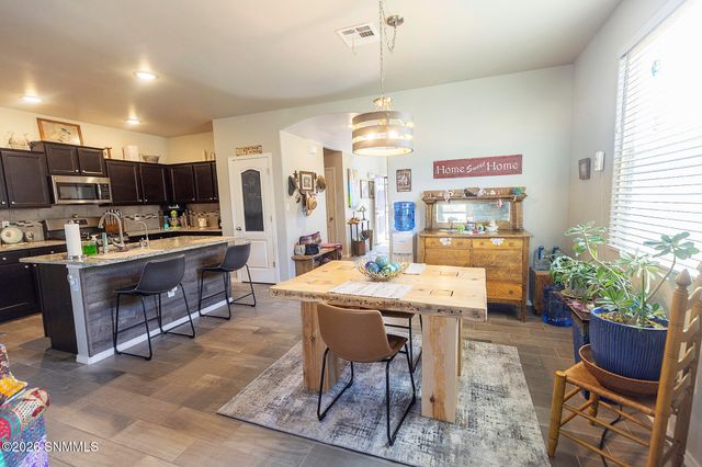 3026 San Lorenzo Avenue, Las Cruces, NM 88007