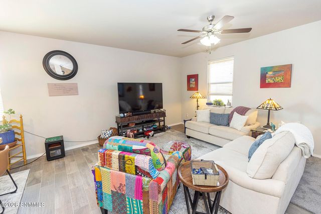 3026 San Lorenzo Avenue, Las Cruces, NM 88007