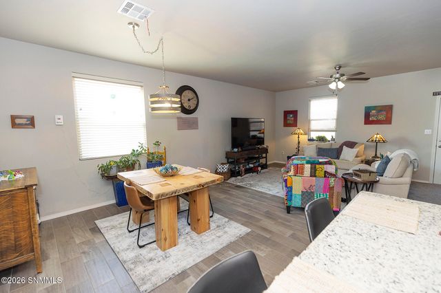 3026 San Lorenzo Avenue, Las Cruces, NM 88007