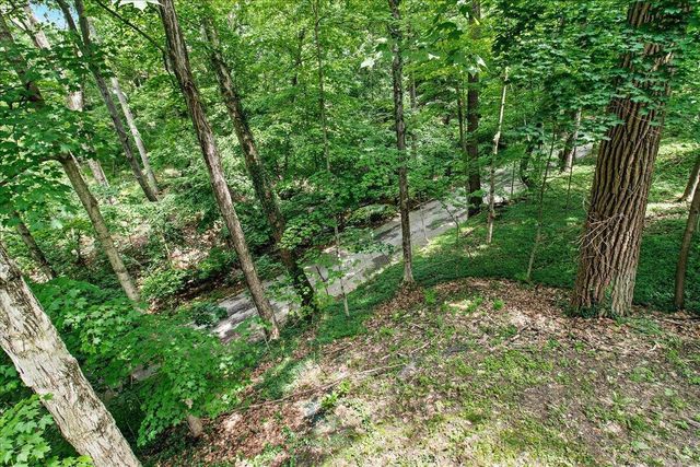 176 E Weber Road, Columbus, OH 43202