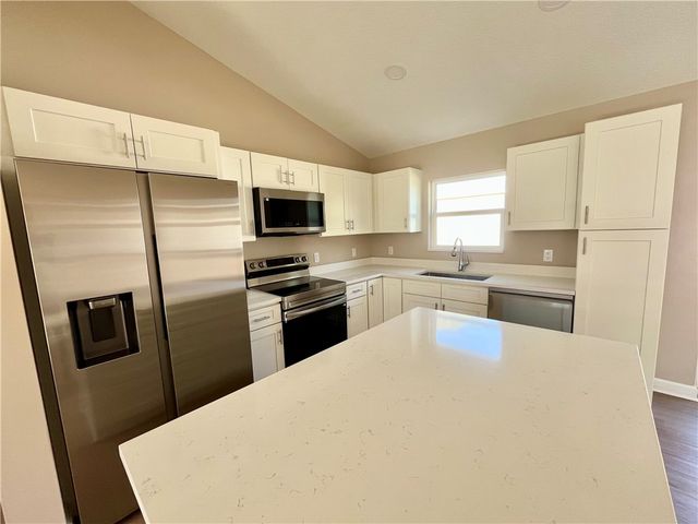 2016 80th Avenue, Vero Beach, FL 32966