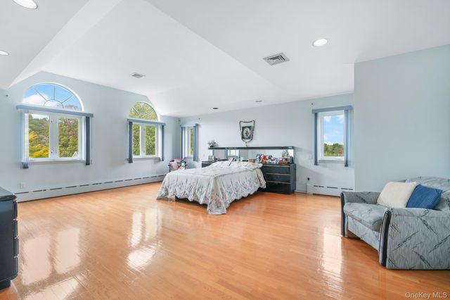 47 Westchester View Lane, White Plains, NY 10607