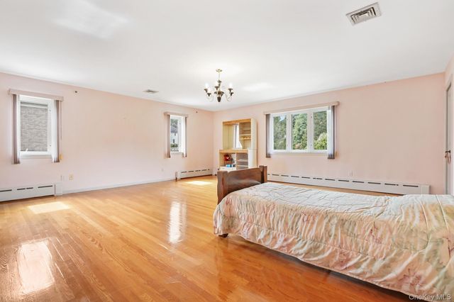 47 Westchester View Lane, White Plains, NY 10607