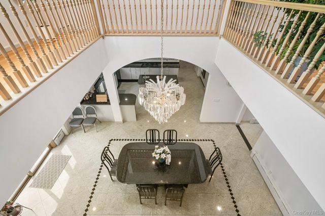 47 Westchester View Lane, White Plains, NY 10607