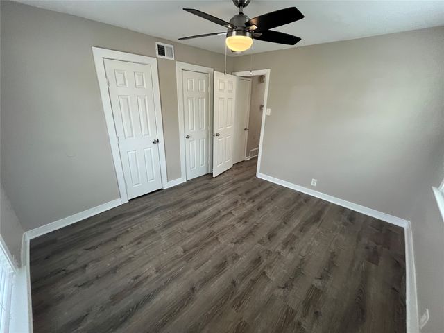 2688 Hearthstone Drive, Farmers Branch, TX 75234