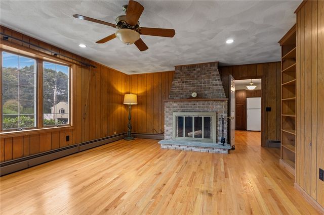 5 Kimberly Ann Drive, Smithfield, RI 02828