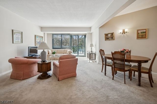 609 W South Orange Ave 6P 6P, South Orange Village Twp., NJ 07079