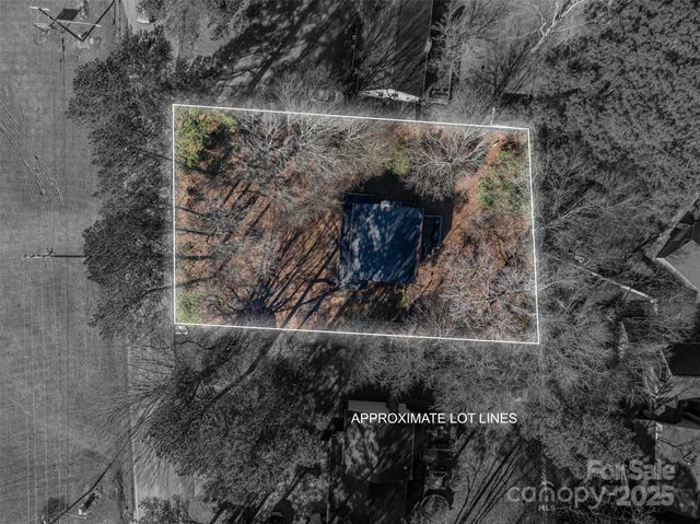 1316 Neal Hawkins Road, Gastonia, NC 28056