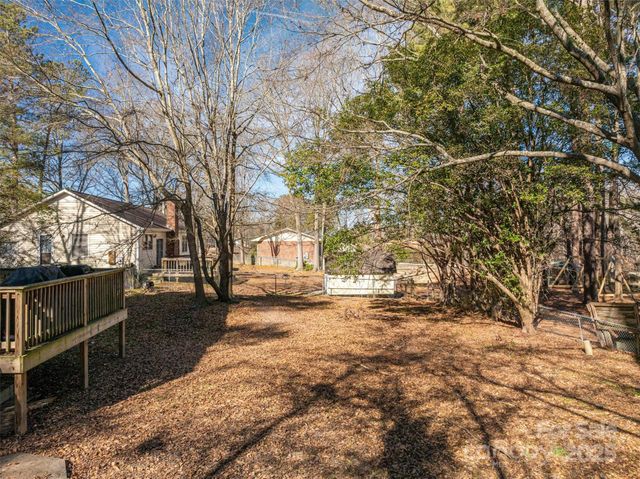 1316 Neal Hawkins Road, Gastonia, NC 28056