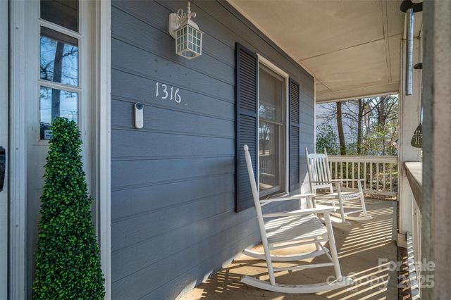 1316 Neal Hawkins Road, Gastonia, NC 28056