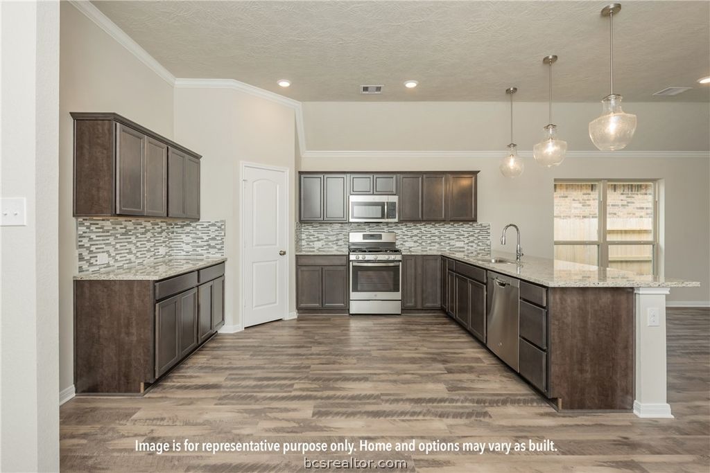 7805 Leadtree Drive, Navasota, TX 77868 — photo 4