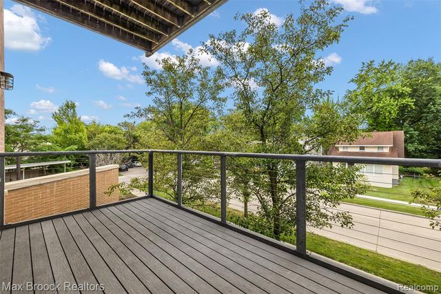 333 E Parent Avenue 26, Royal Oak, MI 48067