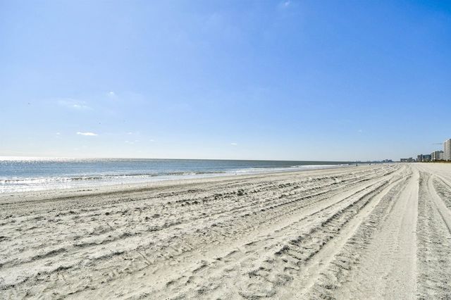 1321 S Ocean Blvd Unit 703, North Myrtle Beach, SC 29582