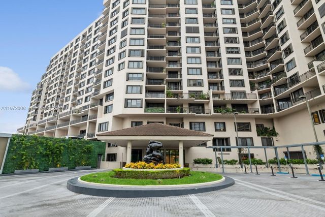 540 Brickell Key Dr 504, Miami, FL 33131