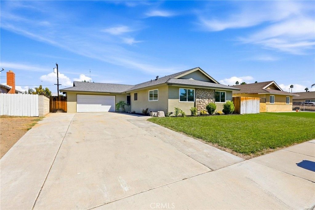 4377 Newby, Riverside, CA 92505 — photo 2