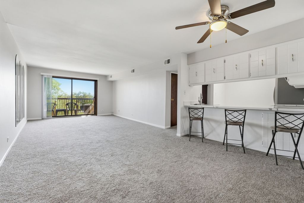 820 Elder Road C411, Homewood, IL 60430 — photo 2
